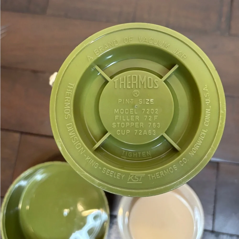 Thermos vintage 1970s
